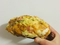 -红跑车蛋糕世界(网巾市店)