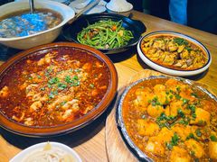 -小三峡食府(西五路店)