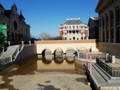 -东港音乐喷泉广场