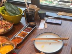 -明洞阿姨·韩式酱蟹烤肉·创意料理(三元桥店)