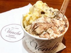 -VENCHI 闻绮(上海佛罗伦萨小镇店)