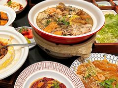 -五谷丰登农家院·地道胶东菜·海鲜烧烤(威海店)