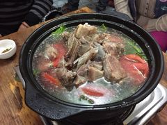 -钰洁腊排骨火锅