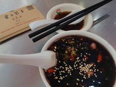 黑米无糖八宝粥-西安贾三灌汤包·回坊小吃·清真炒菜(北院门总店)
