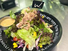 -W COLLECTIVE  DESSERT SHOP