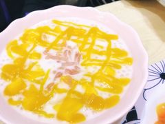 杨枝甘露-甜心妈妈·榴莲星级糖水(北京路总店)