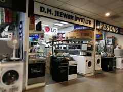 -班达拉奈克国际机场