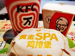 -肯德基(盘龙奥莱店)