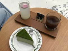 -Line 咖啡(石厦花园店)