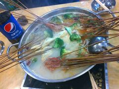 -佰人王串串香火锅(洋珠巷店)