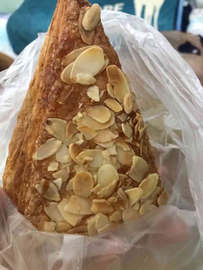 现在的安德鲁森品种超多但是感觉很杂,没有一款比较有代表性的糕点