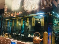 -东方明珠老上海8号餐厅