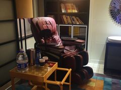 -喜鹊愉家酒店(郑州曼哈顿博览中心地铁站店)