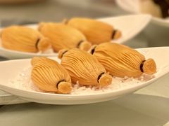 金枕榴莲酥-利苑酒家(宜安广场店)