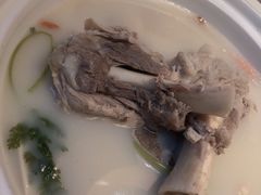 -拾味馆·浓鲜骨汤(光谷天地店)