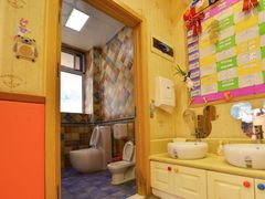 -小小王国亲子游泳(富民中心)