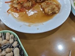 -鹤乡东北菜(崮山路店)