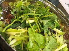 -牛一煲美食(江高店)