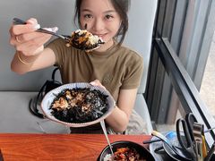 -山之屋炭火烧肉·生啤畅饮(大朗万科中央公园店)