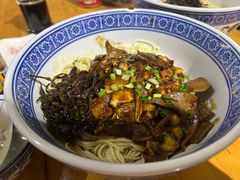 -沪西老弄堂面馆(定西路店)