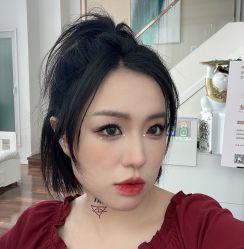 -周周美学工作室