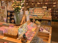 -猫的天空之城概念书店(苏州平江店)