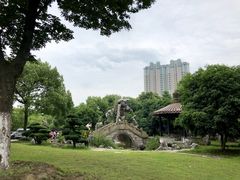 -山明水秀大饭店