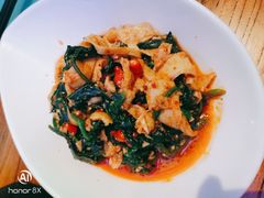 -巴特餐饮6加1音乐餐吧·新疆菜