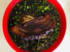 -小龙大肉面馆