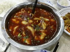 -金良酸菜鱼(宁海路总店)