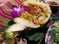 -卷心菜和避孕套餐厅(Pattaya)