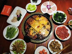 -黄家码头老火锅(解放碑旗舰店)
