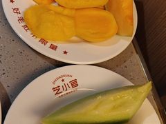 -芝小官毛肚火锅海鲜自助(淮安清江浦区新亚店)