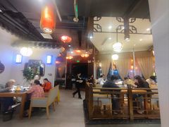 -万重锦·人文川菜馆(骡马市店)