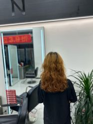 -乾健·烫染·接发SALON