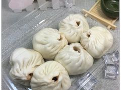 -白玉兰食品甜凤店(合生汇店)