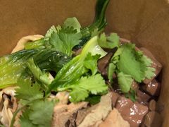 -大脸鸭记鸭血粉丝·小锅米线(水游城店)