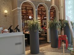 -三人行骨头王火锅(长寿店)