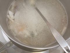 -喃喃椰·糟粕醋·椰子鸡火锅(七堡花园店)