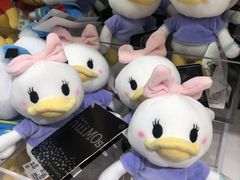 -泡泡玛特POPMART(上海环球港店)