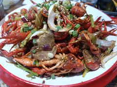-乡土黄·鲜牛肉火锅·小龙虾(兴业街店)