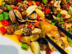 青椒花甲鸡-有红鸡毛店·川菜(建设路店)