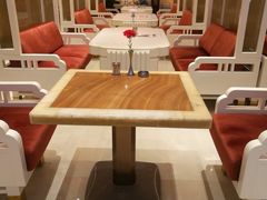 -白金汉爵大酒店-24小时餐厅