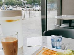 靠窗位-必胜客(新一城店)