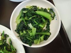 -同济大学本部学苑饮食广场