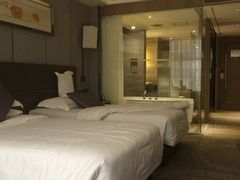 贵宾楼高级豪华房双床房-新海利大酒店(拱北口岸店)