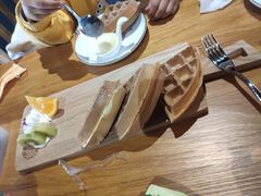 -MANCAT 漫猫咖啡(施湾三路店)