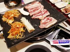 -八色五花肉(新村2号店)