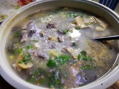 -官塘陈记鱼生·潮汕砂锅粥·牛肉火锅(潮枫路总店)