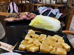 -果松木炭酸菜铜火锅·外婆参鸡汤